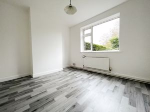 Dining Room- click for photo gallery